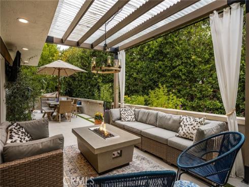 683 Vista Bonita , Newport Beach, CA