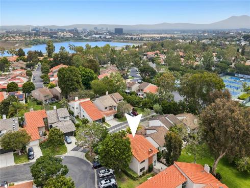 418 Vista Trucha , Newport Beach, CA