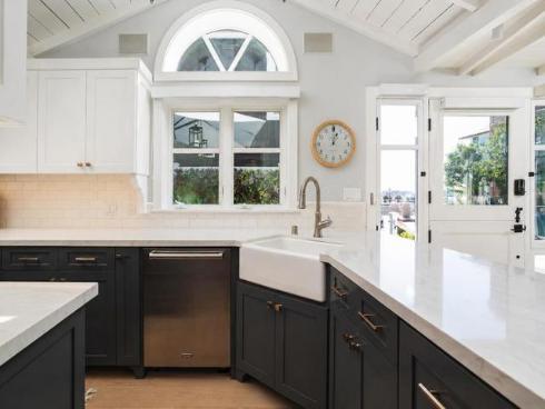 104 Onyx Avenue, Newport Beach, CA