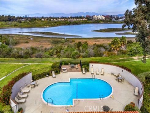 2952  Quedada  , Newport Beach, CA