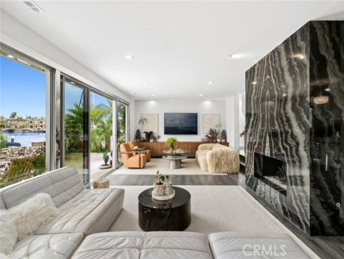 500 Harbor Island , Newport Beach, CA