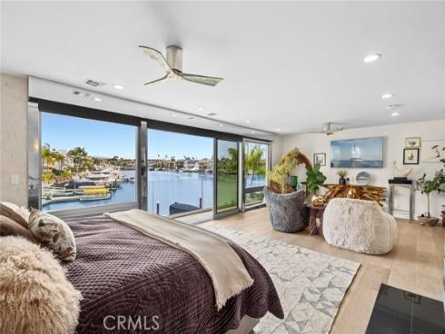 500 Harbor Island , Newport Beach, CA
