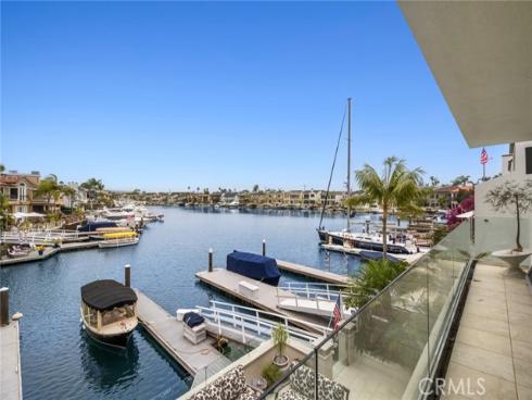 500 Harbor Island , Newport Beach, CA