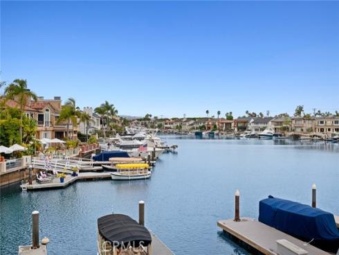 500 Harbor Island , Newport Beach, CA