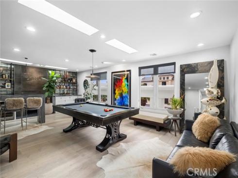500 Harbor Island , Newport Beach, CA