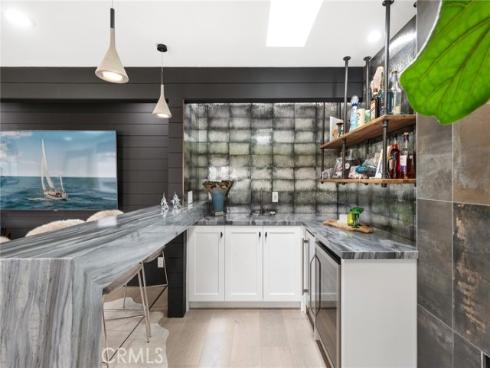 500 Harbor Island , Newport Beach, CA