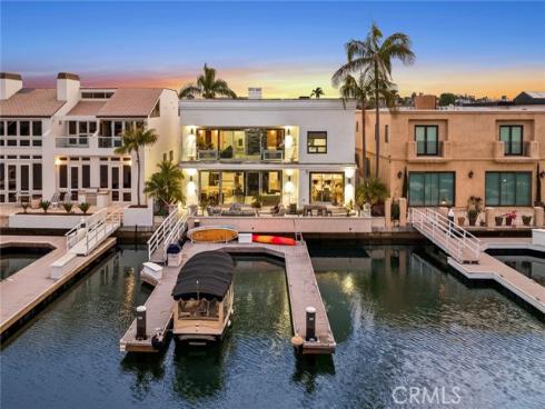 500 Harbor Island , Newport Beach, CA