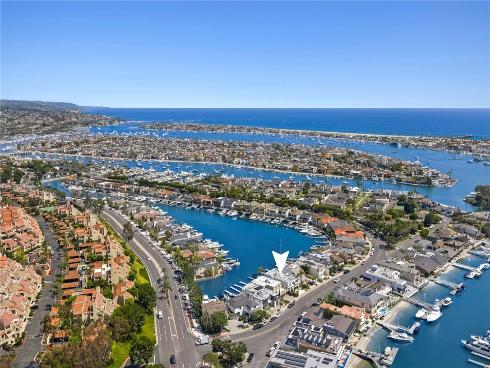 500 Harbor Island , Newport Beach, CA
