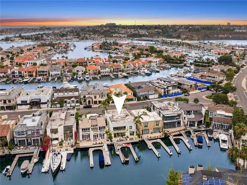 500 Harbor Island , Newport Beach, CA
