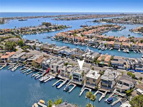 500 Harbor Island , Newport Beach, CA