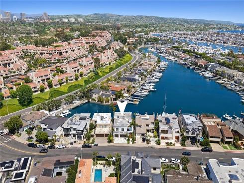 500 Harbor Island , Newport Beach, CA