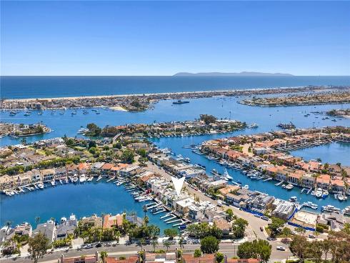 500 Harbor Island , Newport Beach, CA