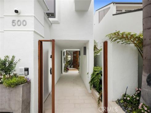 500  Harbor Island  , Newport Beach, CA