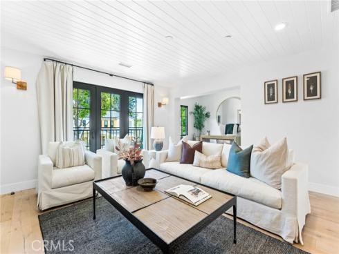 1807 Newport Hills , Newport Beach, CA