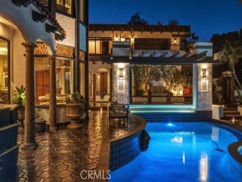 2 Trafalgar , Newport Beach, CA