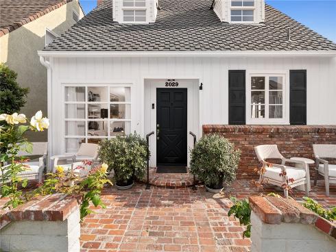 2029 Miramar Drive, Newport Beach, CA