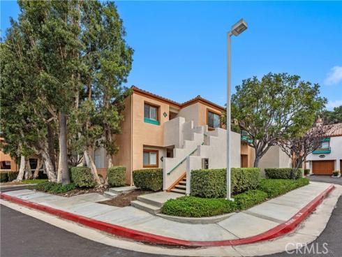 372 Villa Point Drive, Newport Beach, CA