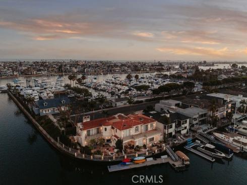 842 Harbor Island Drive, Newport Beach, CA