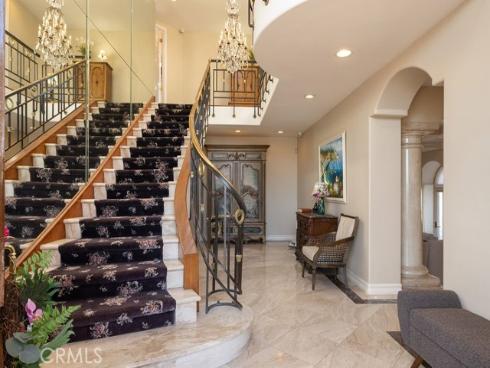 842 Harbor Island Drive, Newport Beach, CA