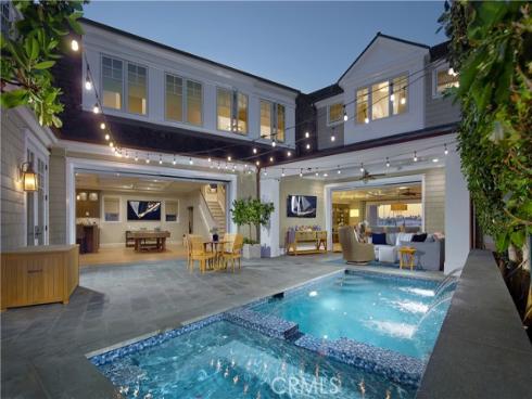 1324 E Balboa Boulevard, Newport Beach, CA