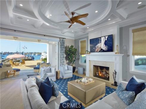 1324 E Balboa Boulevard, Newport Beach, CA