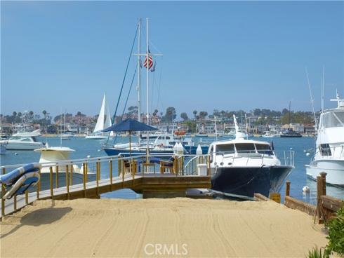 1324 E Balboa Boulevard, Newport Beach, CA