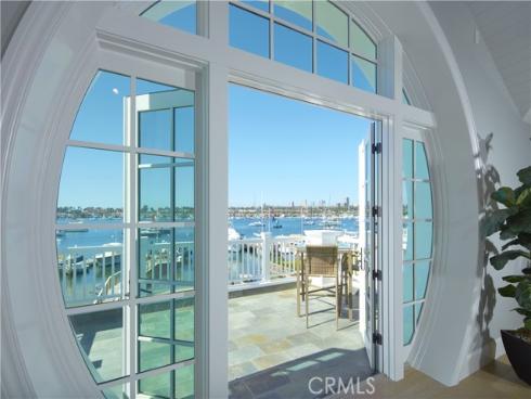 1324 E Balboa Boulevard, Newport Beach, CA