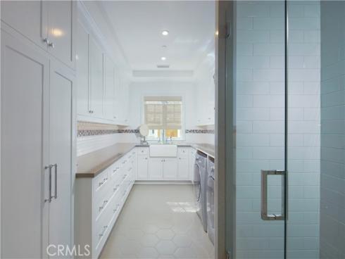 1324 E Balboa Boulevard, Newport Beach, CA