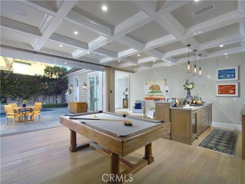 1324 E Balboa Boulevard, Newport Beach, CA