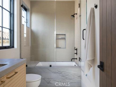 8 Cherry Hills , Newport Beach, CA