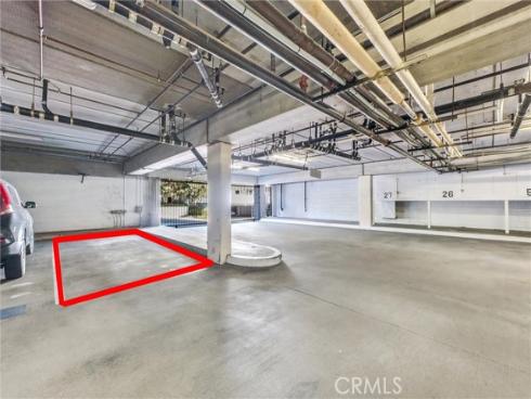 270 Cagney 207 , Newport Beach, CA