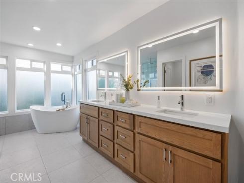 25 Rue Grand Ducal , Newport Beach, CA