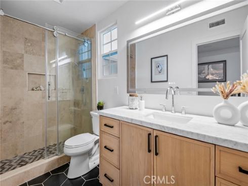 25 Rue Grand Ducal , Newport Beach, CA