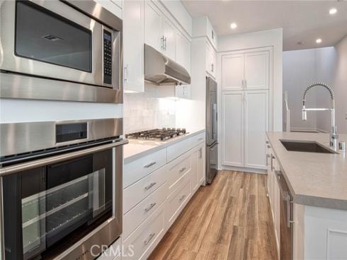1182 Winslow Lane, Newport Beach, CA