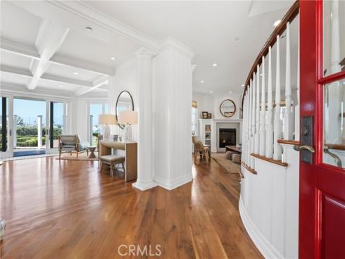 21 Bay Island , Newport Beach, CA