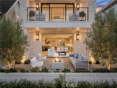 225 Diamond , Newport Beach, CA