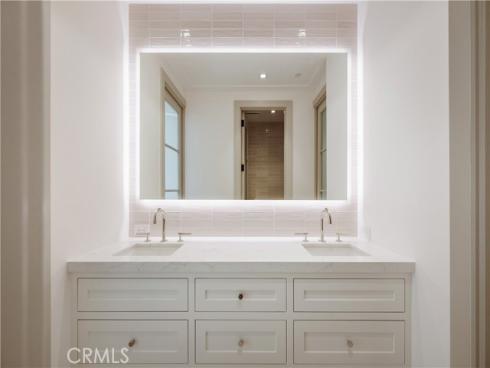 225 Diamond , Newport Beach, CA