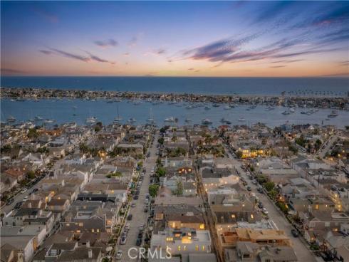225 Diamond , Newport Beach, CA