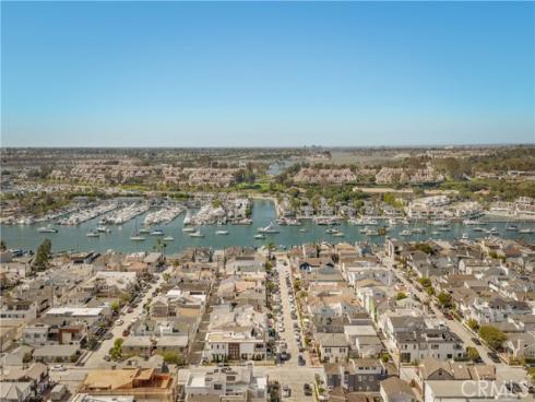225 Diamond , Newport Beach, CA
