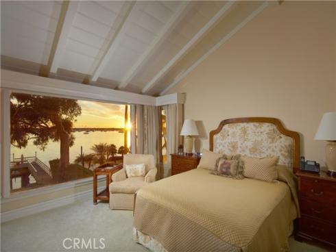 20 Harbor Island, Newport Beach, CA