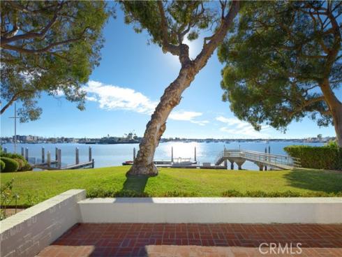 20 Harbor Island, Newport Beach, CA