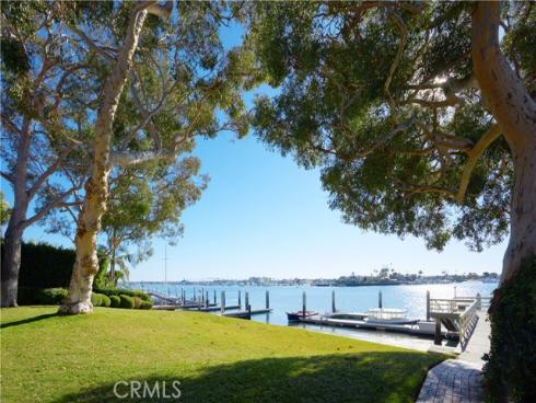 20 Harbor Island, Newport Beach, CA