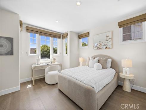 71 Old Course Drive, Newport Beach, CA