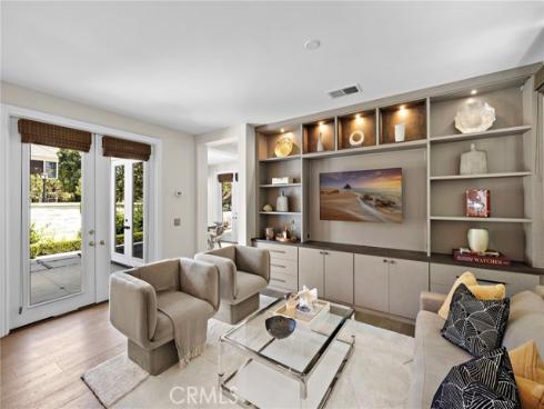 71 Old Course Drive, Newport Beach, CA