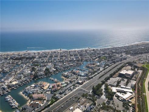 200 Mcneil 211 Lane, Newport Beach, CA