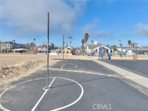 200 Mcneil 211 Lane, Newport Beach, CA