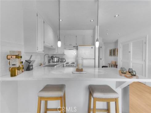 200 Mcneil 211 Lane, Newport Beach, CA