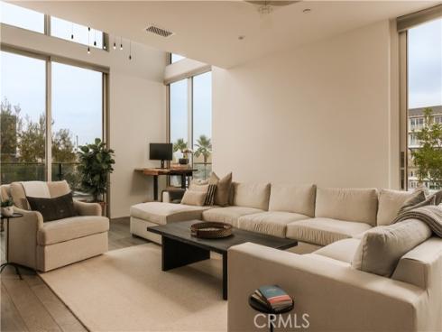 3001 Via Malaga , Newport Beach, CA