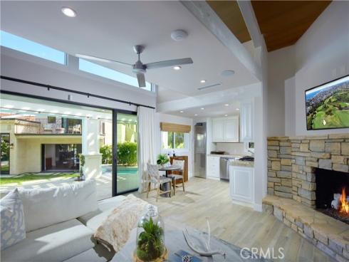 4 Inverness Lane, Newport Beach, CA