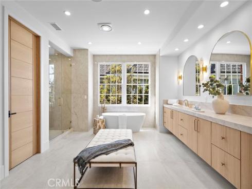 50 Belcourt , Newport Beach, CA